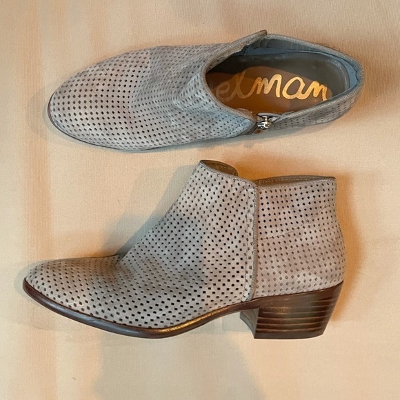 Sam Edelman Perforated‎ Bootie Taupe Size 7.5 - Picture 1 of 7